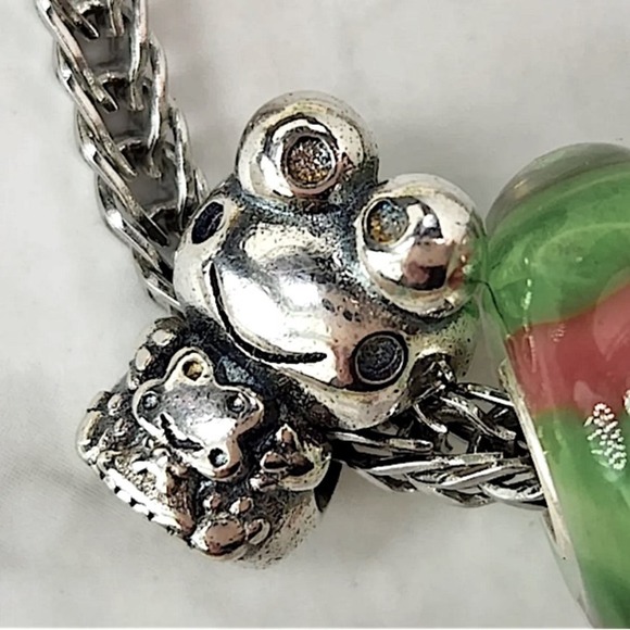 Hello Kitty & Friends Sterling Silver Charm - Picture 3 of 3